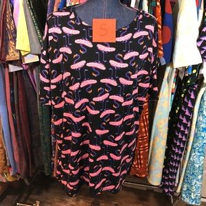 NWT LuLaRoe Irma Small Flamingo Design Tunic Shirt